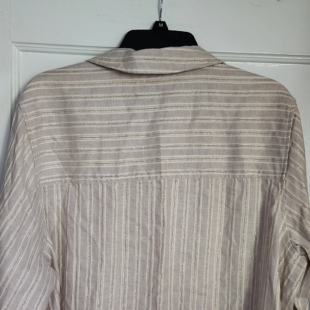 Jones New York 100% Linen Striped Long Sleeved Button Down Top - Picture 8 of 10